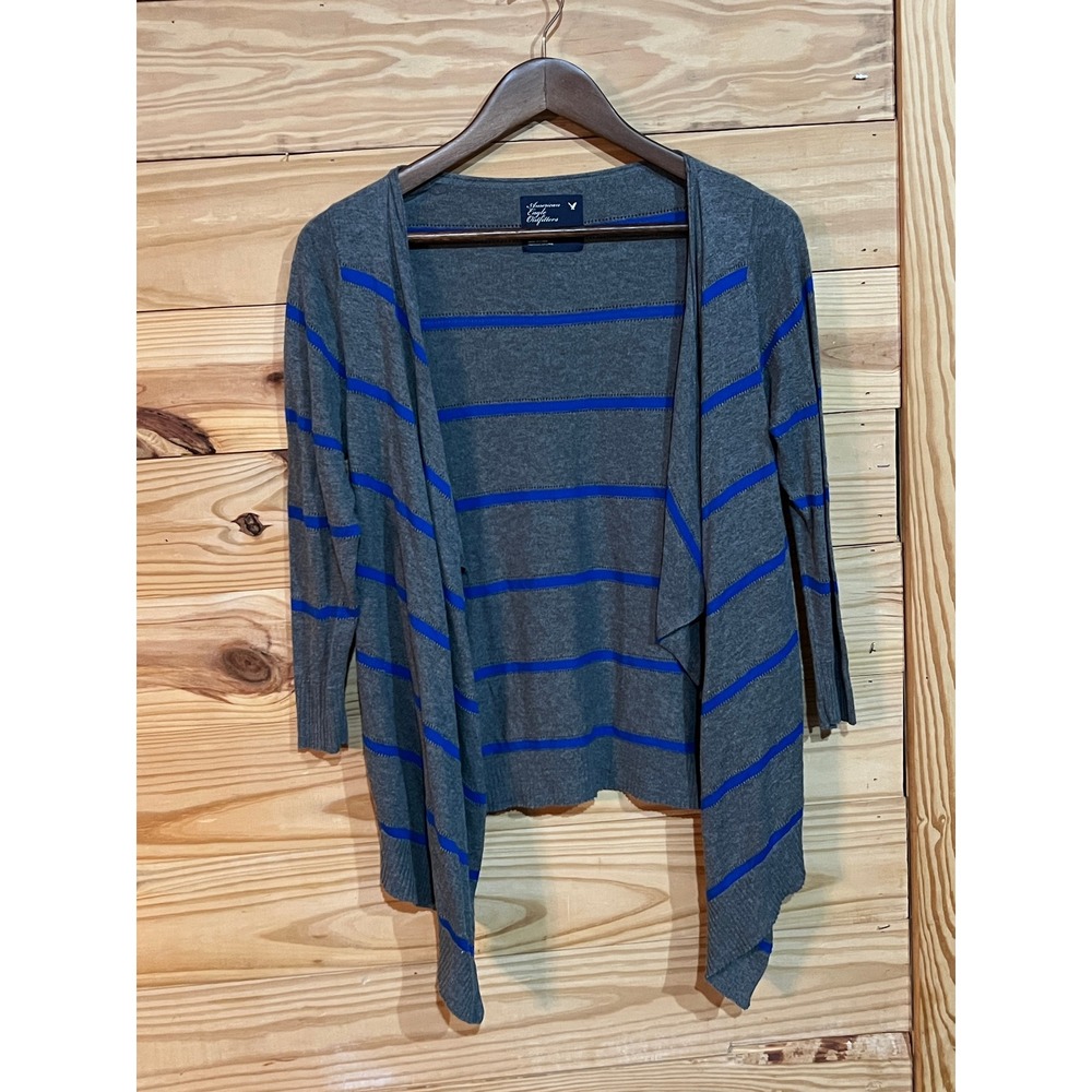 100% Cotton American Eagle Cardigan Womens Small Gray Stripe 3/4 Sleeve Preppy - Picture 3 of 5